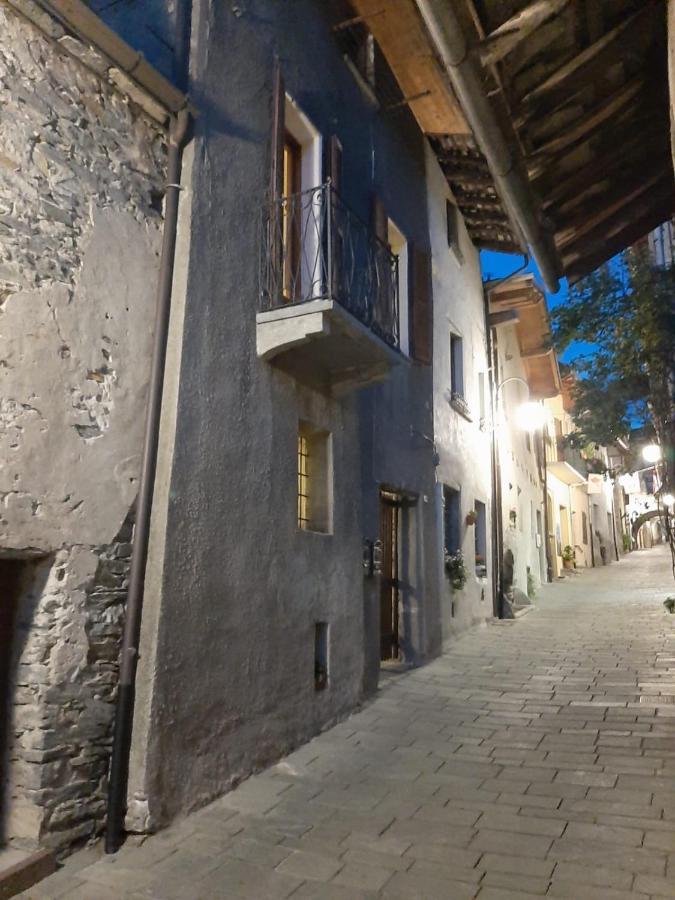 Appartamento Il Quartiere Bard Luaran gambar